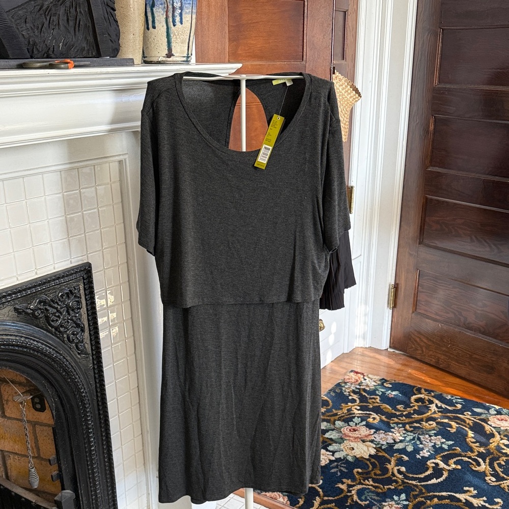 Gianni Bini Lauren Knit dress. NWT . Retail 99